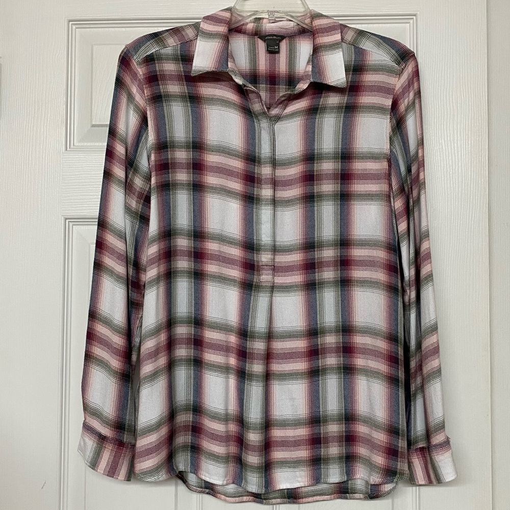 Eddie Bauer SOFT Lightweight Flannel Popover Classic Plaid Top Sz M